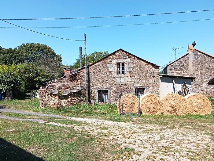 Casa en venta de 5 habitaciones: Aranga, A Coruña