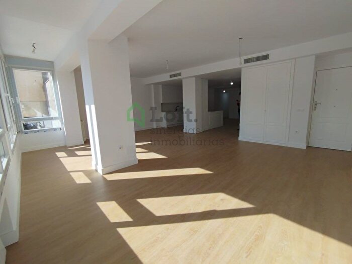 Piso de 3 habitaciones en venta en Casco Antiguo, Badajoz Capital