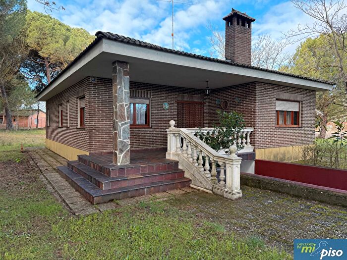 Villabáñez, Valladolid: Casa en venta de 3 habitaciones