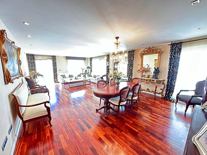 Comunitat Valenciana, Alicante: Piso en venta de 5 habitaciones