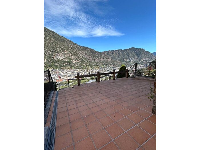 Casa en venta de 8 habitaciones: Andorra, Andorra
