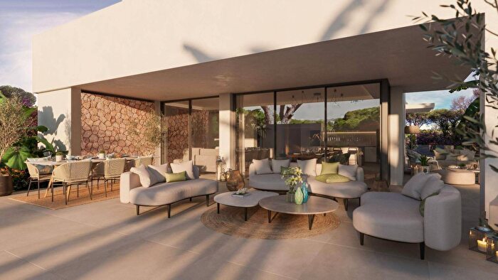 Casa de 4 habitaciones en venta en Andalucía, Málaga