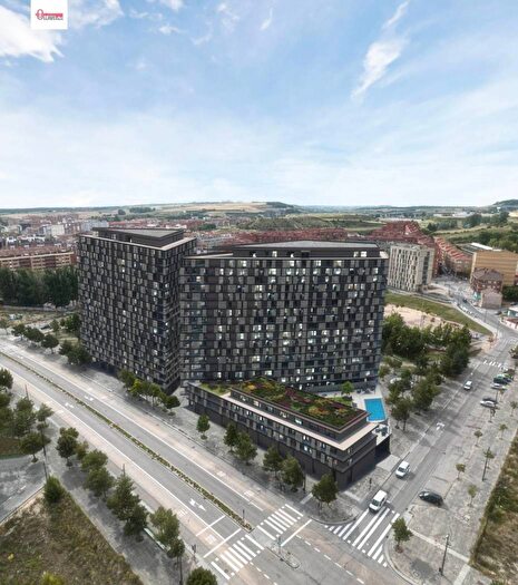 Piso en venta de 4 habitaciones en Castilla y León, Burgos