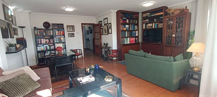 Casa en venta de 3 habitaciones en Llanera, Asturias