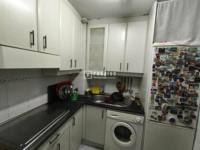 Casas en venta y pisos alquiler - 2