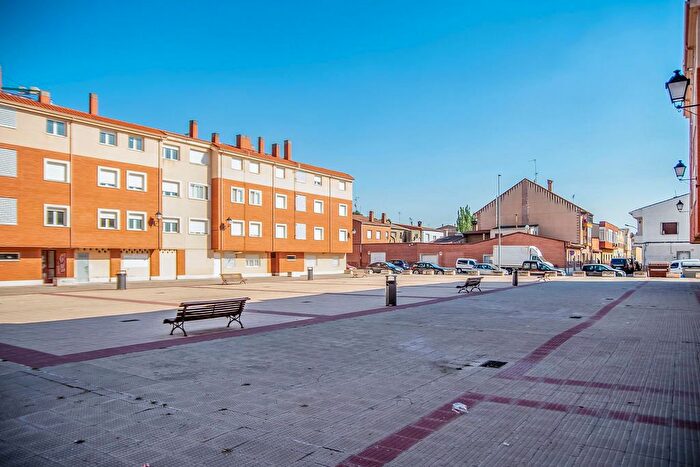 Piso en venta de 3 habitaciones, Medina del Campo, Valladolid
