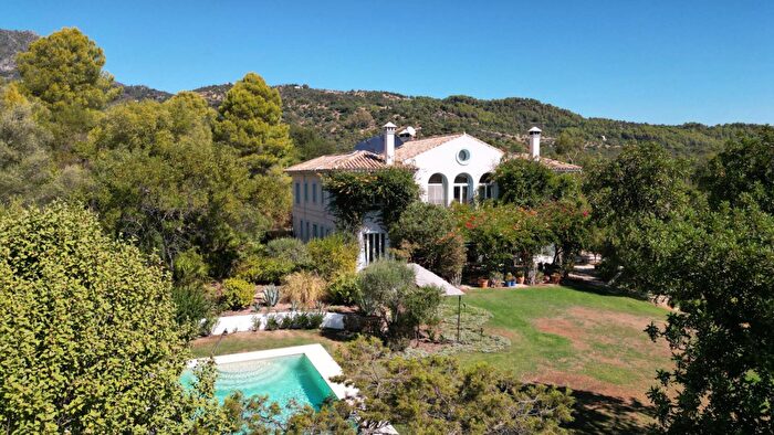 Andalucía, Málaga: Casa en venta de 7 habitaciones