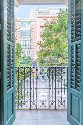 Piso de 2 habitaciones en venta en Centro, Palacio