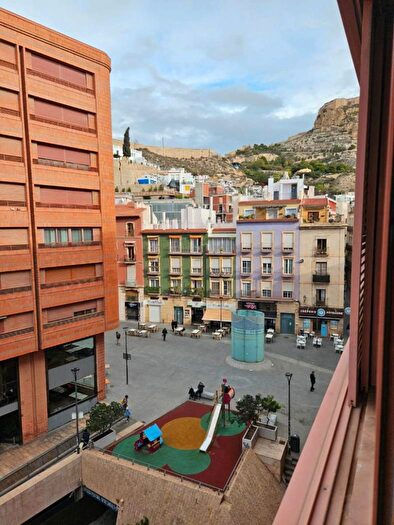 Comunitat Valenciana, Alicante: Piso en venta de 3 habitaciones