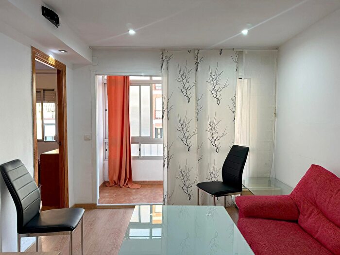 Piso en venta de 3 habitaciones en Cruz de Humilladero, La Unión Cruz de Humilladero Los Tilos