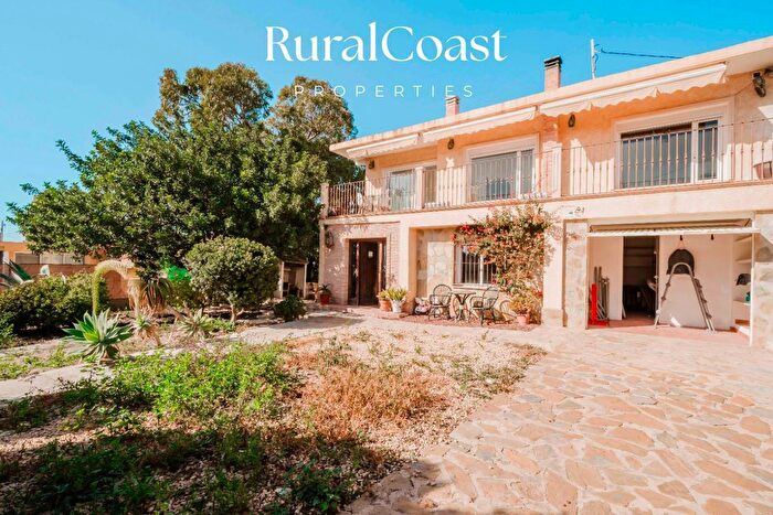 Casa en venta de 3 habitaciones: Comunitat Valenciana, Alicante