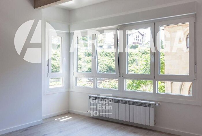 Casas en venta y pisos alquiler - 2