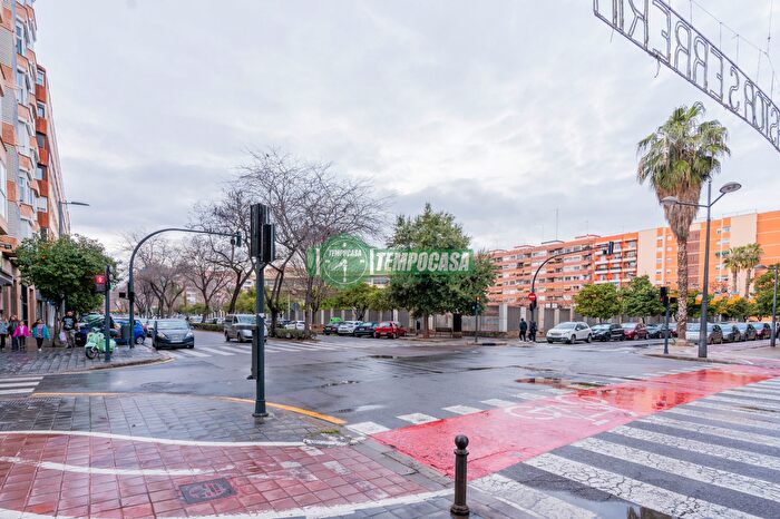 Piso en venta de 3 habitaciones en Camins al Grau, Aiora