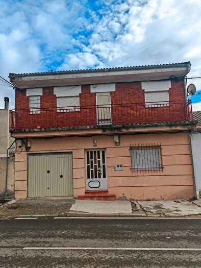 Casa en venta de 3 habitaciones, Wamba, Valladolid
