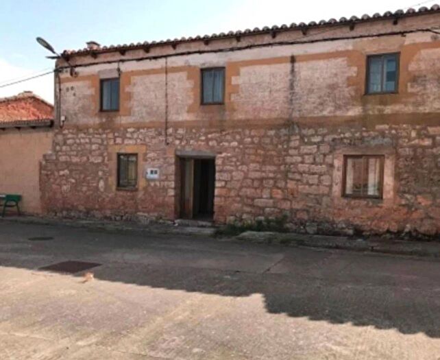 Castilla y León, Burgos: Casa en venta de 3 habitaciones