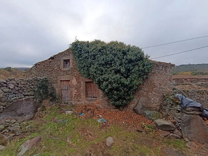 Casa en venta de 2 habitaciones: Castilla y León, Ávila