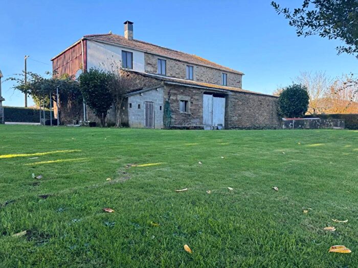 Casa en venta de 6 habitaciones, Galicia, A Coruña