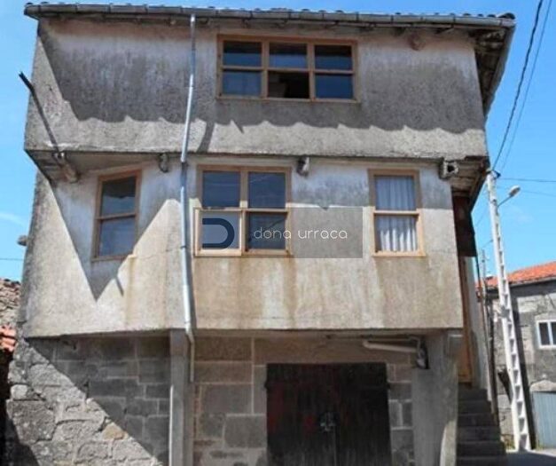 Casa en venta de 3 habitaciones, Galicia, Ourense