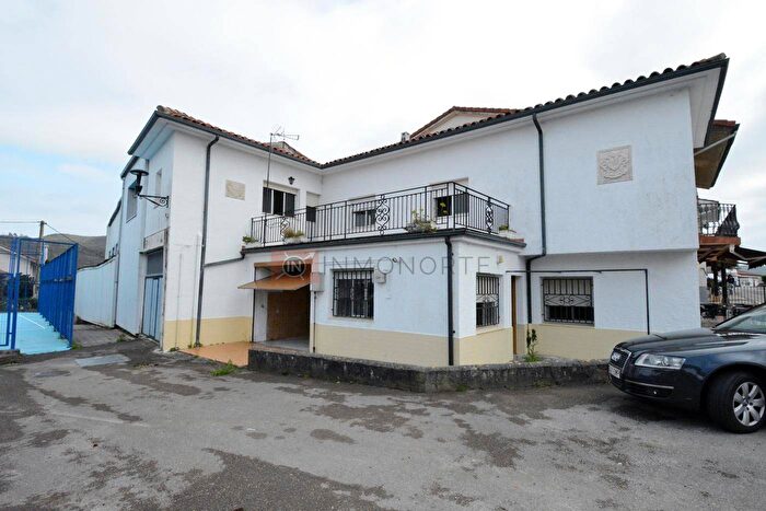 Casa de 4 habitaciones en venta en Cantabria, Cantabria