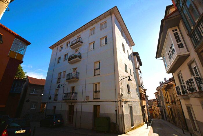 Casas en venta y pisos alquiler - 2