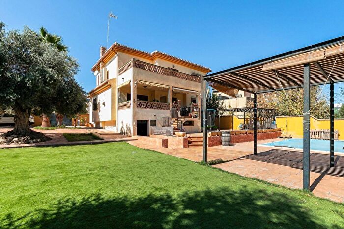 Andalucía, Granada: Casa en venta de 5 habitaciones