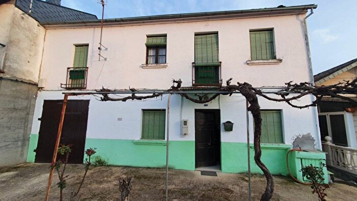 Casa en venta de 4 habitaciones: Castilla y León, León