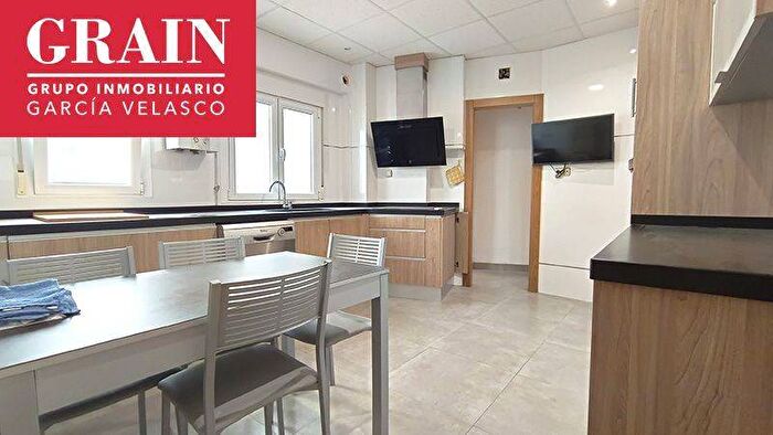Piso en venta de 4 habitaciones en Castilla La Mancha, Albacete