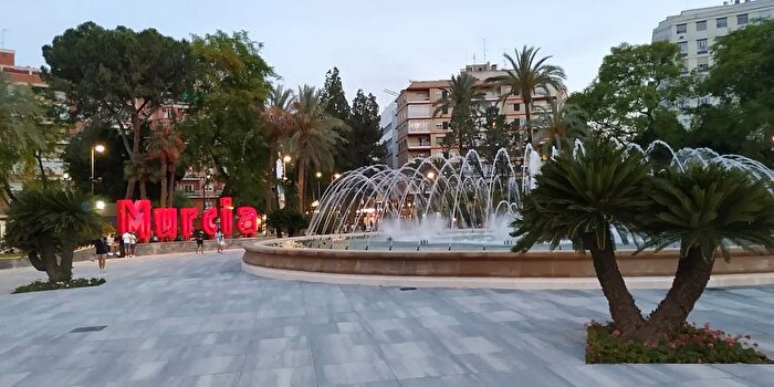 Piso de 5 habitaciones en venta en Centro, San Miguel