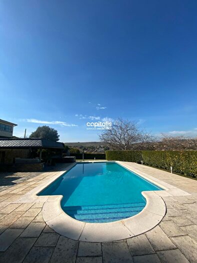 Casa en venta de 6 habitaciones: Serracines, Madrid