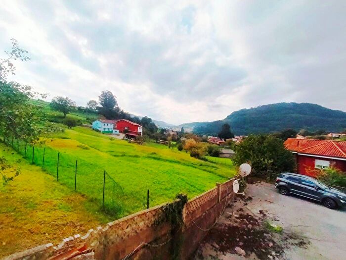 Casa en venta de 3 habitaciones en Principado de Asturias, Asturias