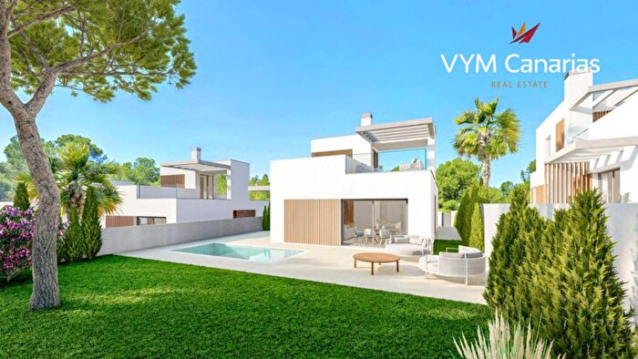 Casa en venta de 3 habitaciones: Comunitat Valenciana, Alicante