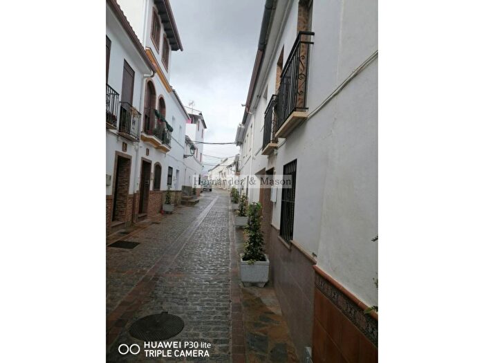 Casa de 4 habitaciones en venta en Andalucía, Málaga