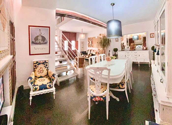 Casa en venta de 5 habitaciones en Comunitat Valenciana, València