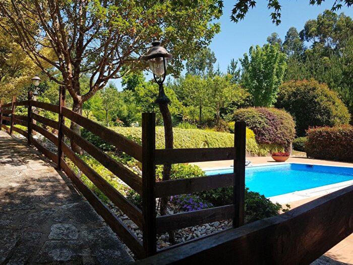 Casa de 2 habitaciones en venta en Vilanova de Arousa, Pontevedra