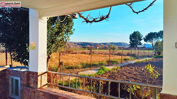 Casa de 2 habitaciones en venta en Chinchón, Madrid