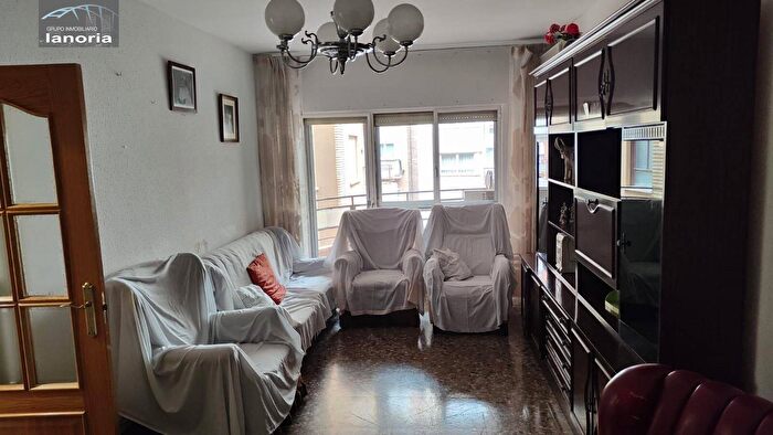 Piso en venta de 4 habitaciones en Castilla La Mancha, Albacete