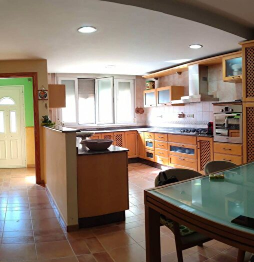 Casa de 4 habitaciones en venta en Andalucía, Almería