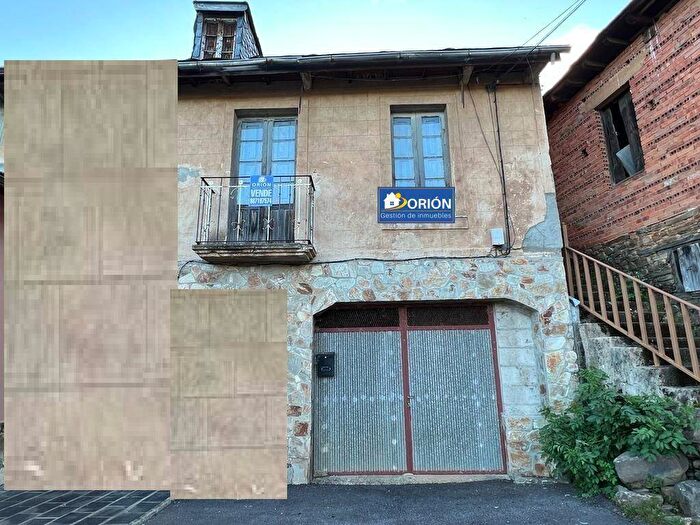 Casa en venta de 3 habitaciones en Arganza, Castilla y León