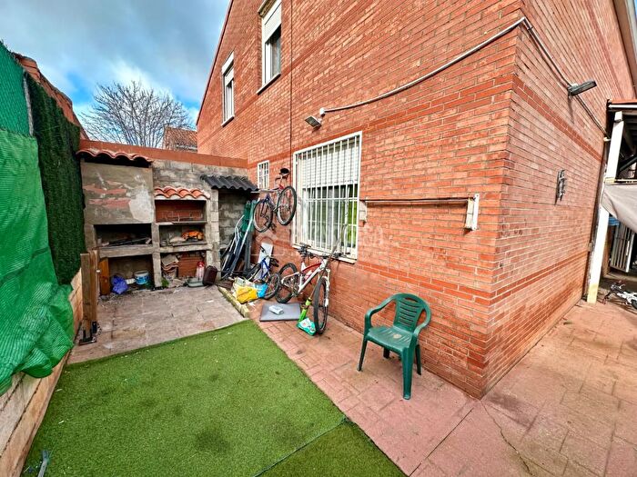 Casa de 3 habitaciones en venta en Pioz, Guadalajara