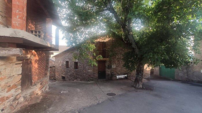 Casa de 5 habitaciones en venta en Castilla y León, León