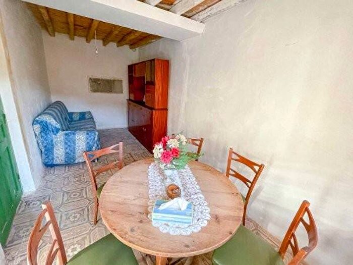 Casa en venta de 4 habitaciones: Castilla y León, Soria
