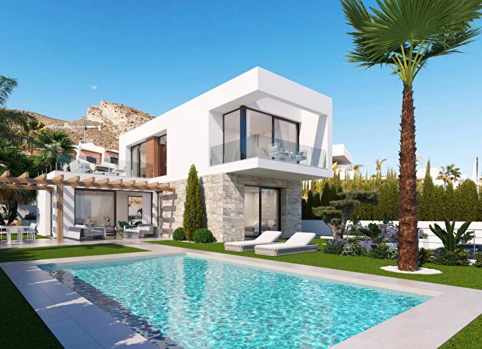 Casa en venta de 3 habitaciones en Comunitat Valenciana, Alicante