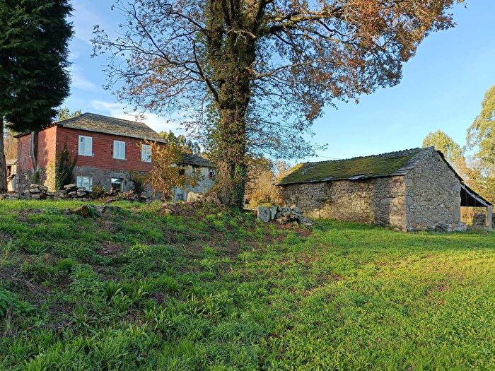 Galicia, Lugo: Casa en venta de 4 habitaciones