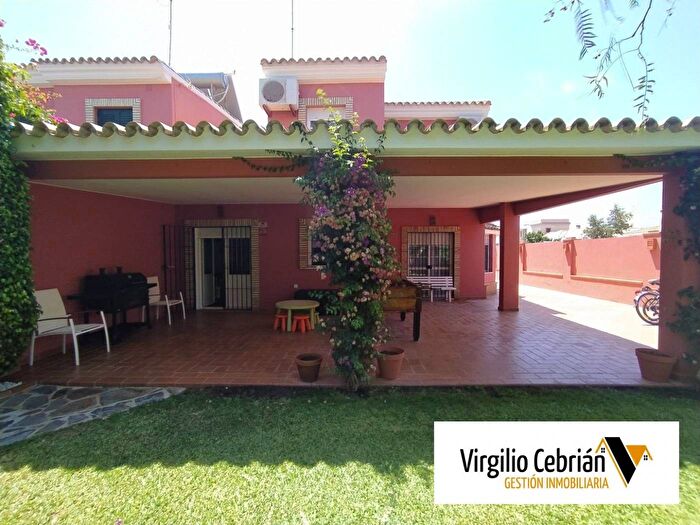 Casa en venta de 4 habitaciones: Andalucía, Cádiz