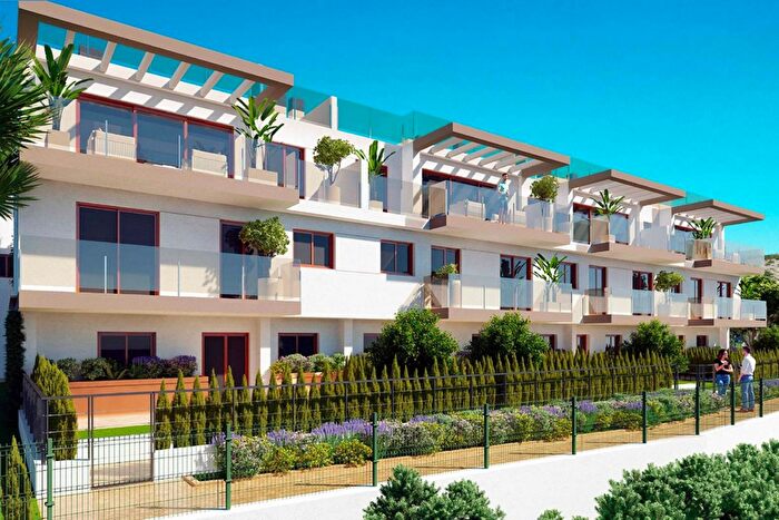 Casa en venta de 4 habitaciones en Comunitat Valenciana, Alicante