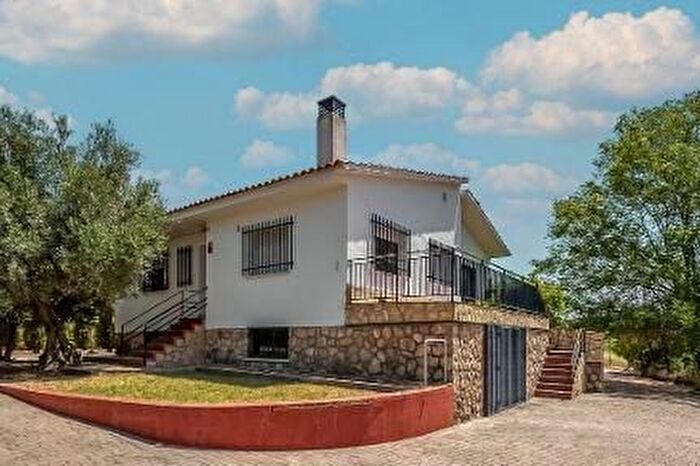 Casa en venta de 3 habitaciones: Carabaña, Madrid