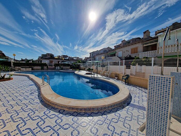 Piso en venta de 2 habitaciones en Comunitat Valenciana, Alicante