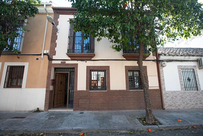 Casa en venta de 3 habitaciones en Sur, Campo de la Verdad Miraflores