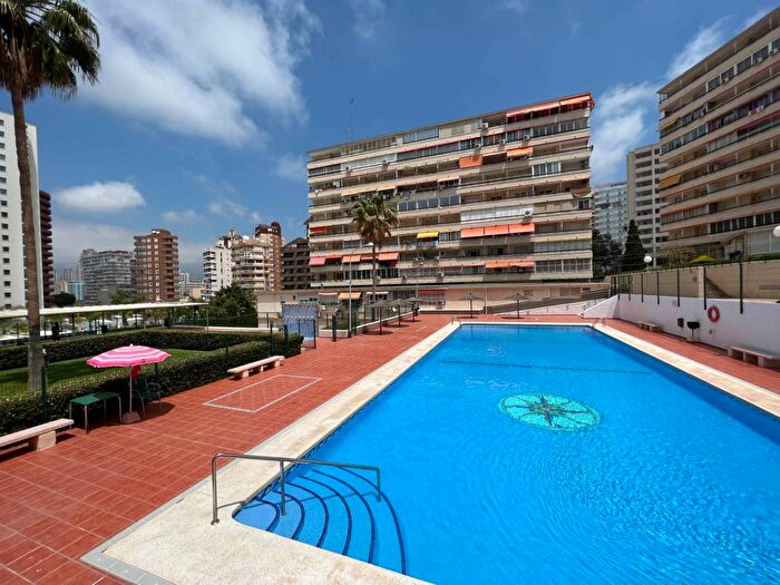 Piso de 3 habitaciones en venta en Comunitat Valenciana, Alicante