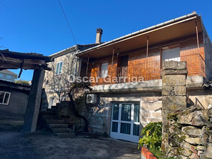 Vilar de Santos, Ourense: Casa en venta de 3 habitaciones